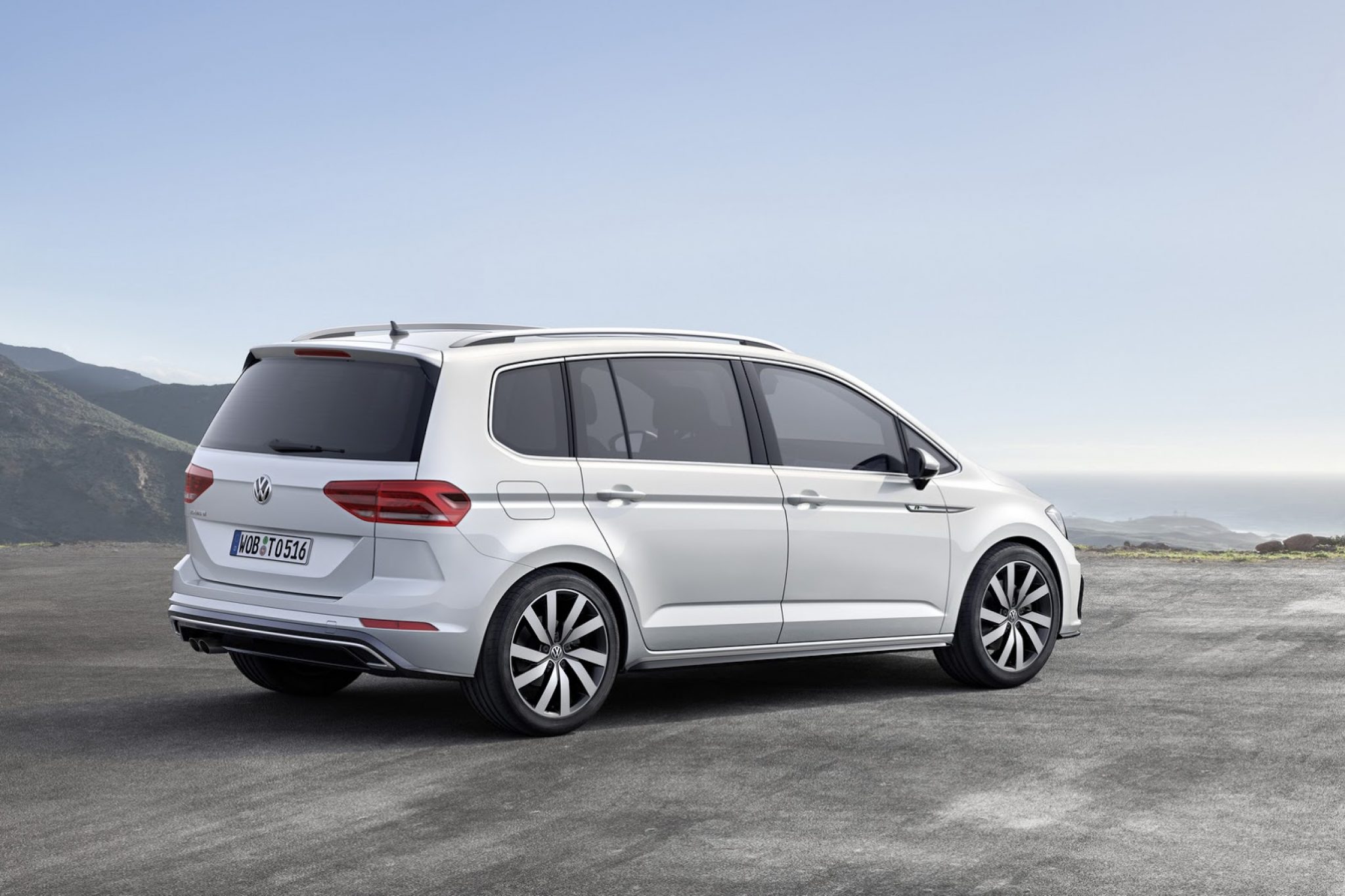 2021 VW Touran Active Preisliste und Technische Daten 20210201 Neue
