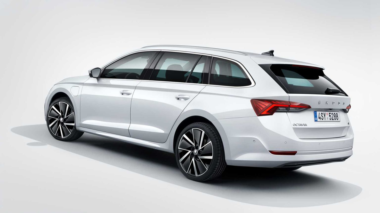 2021 Neuer Skoda Octavia Combi Ambition Preis und Technische Daten 2021 