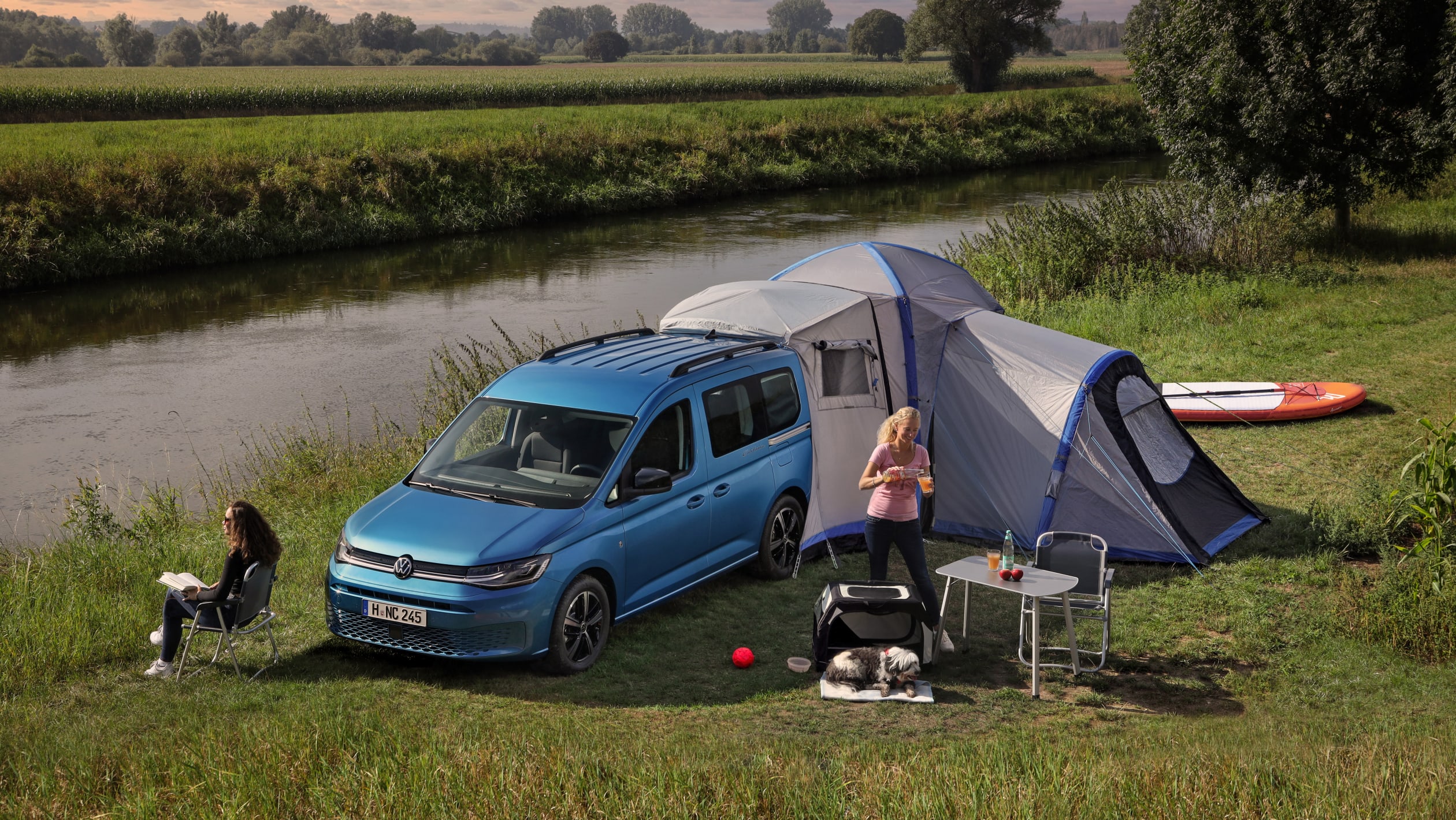 2021 VW Caddy California is ready for camping: prices and ...