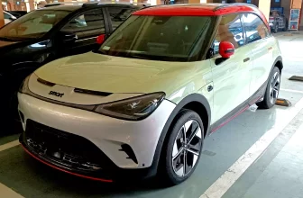 Unverkleideter Smart #1 mit Sport-Kit gesichtet