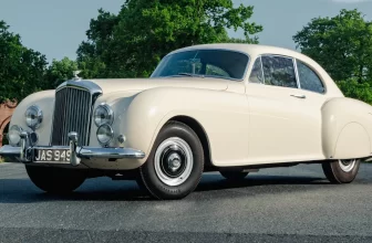 Bentley feiert den 70. Jahrestag des ersten Continental