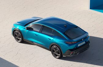 Neue elektrische Fließhecklimousine Peugeot e-408 kommt 2023 auf den Markt
