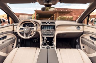 Bentley beginnt mit der Produktion des Bentayga EWB