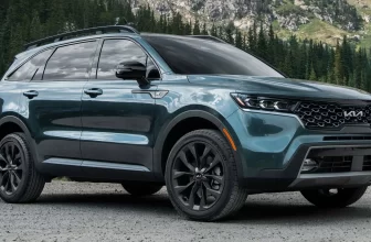 Der Kia Sorento 2023 kommt mit mehr Serienausstattung und etwas höheren Preisen
