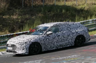 2024 Audi A4 Avant sieht straßentauglich aus