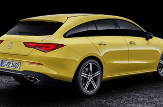 Aktualisierter Mercedes CLA Shooting Brake 2024 in zwei Farben gesichtet