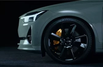 Ein schnellerer Polestar 2 wird am 21. März vorgestellt