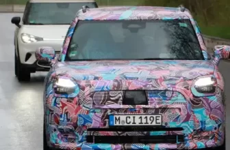 MINI Countryman EV bietet eine Reichweite von 376 km