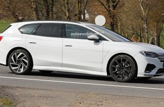 VW ID 7 startet in China zu fast der Hälfte des Preises, den er in Deutschland kostet