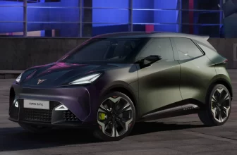Der neue Cupra Raval ist ein kleines Elektroauto auf der Grundlage des UrbanRebel-Konzepts