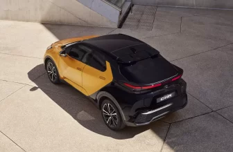 Europas Toyota C-HR 2024 kehrt mit erster PHEV-Option zurück