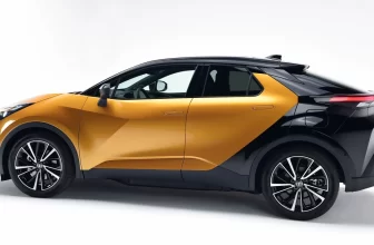 Toyota C-HR 2024 enthüllt 2023-07-03