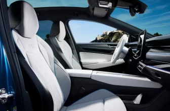 VW ID.7 hat ErgoActive-Sitze, die Ihr Becken und Ihre Wirbelsäule strecken
