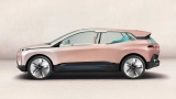BMW iNext als Erlkönig: So glatt und Van-artig wird das Elektro-SUV