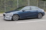 2022 Mercedes-Benz A-Klasse Facelift in Limousinenform gesichtet