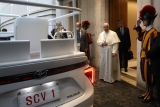 Der wasserstoffbetriebene Toyota Mirai ist gerade der Popemobile-Flotte beigetreten